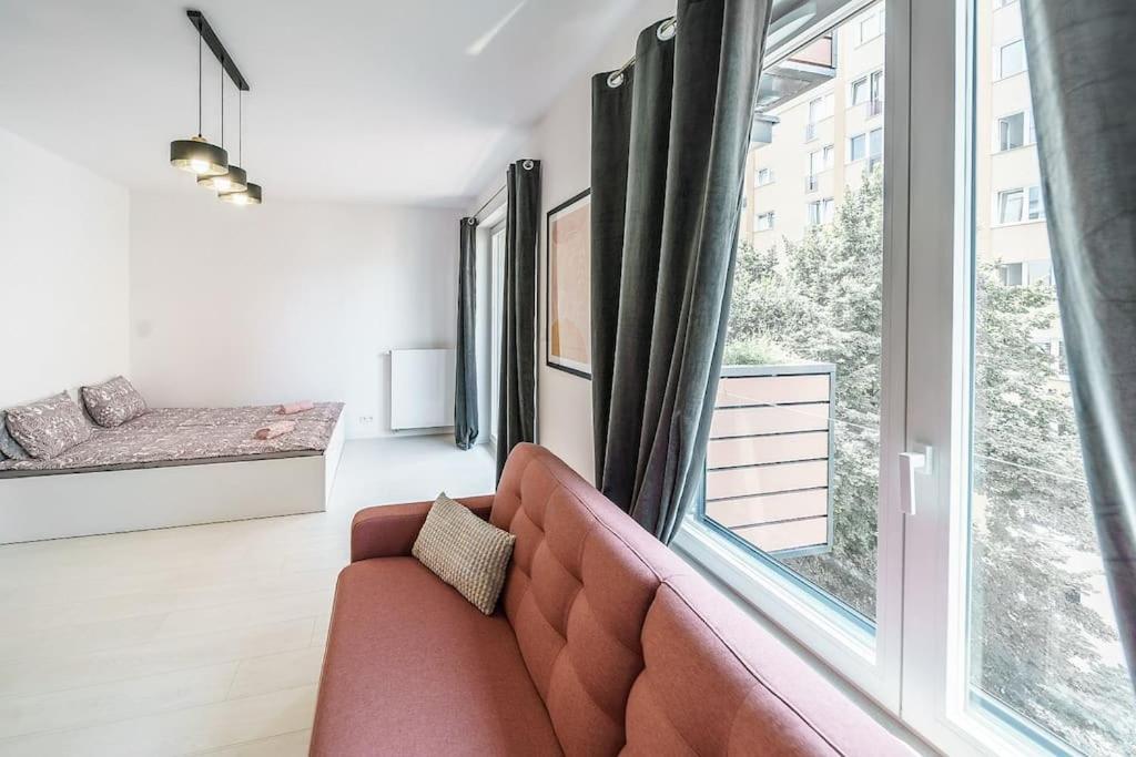 Urbannestgroup - Center - Sienna 65 Warszawa